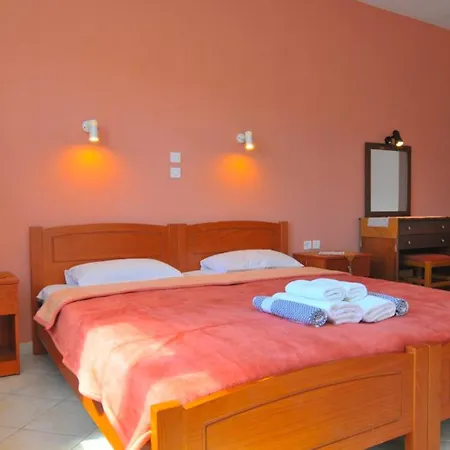 Affittacamere Room In Studio - Hotel Georgia - Elegant Rooms Near Golden Beach In Thassos Island Chrisi Ammoudia